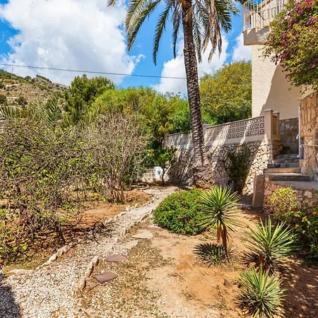 Elice - Plusholidays * Calpe